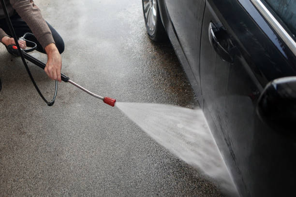 Best Commercial Pressure Washing  in Akwesasne, NY